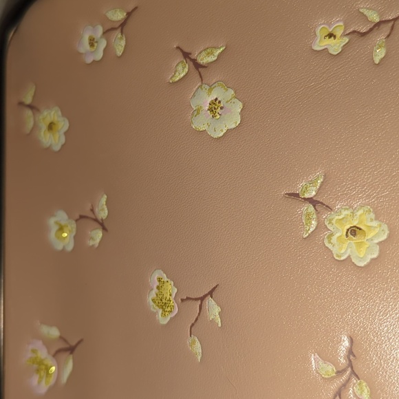 Like new 1941 Kisslock crossbody - Picture 16 of 16